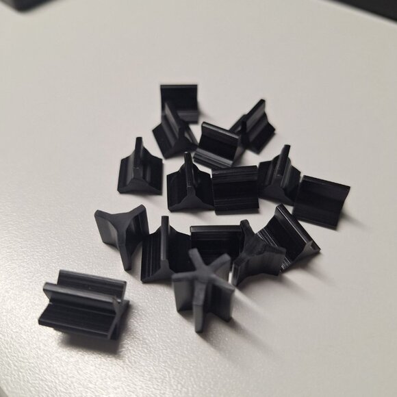 Black Castle Risk 1990 Board Game Replacement Pieces Tokens Plastic Case Box - Picture 2 of 3